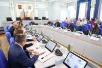 В краевой Думе продолжается работа над совершенствованием краевого закона о социальной поддержке детей-сирот