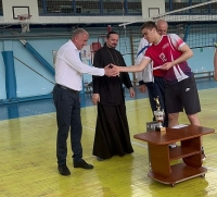 В селе Летняя Ставка прошли турниры по волейболу и футболу
