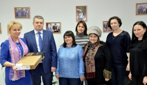 Долгожданный ноутбук получила Ессентукская местная городская общественная организация Всероссийского Общества Инвалидов от депутата Думы Ставропольского края Александра Солода