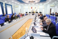 В краевой Думе отметили необходимость введения школьных оценок за поведение