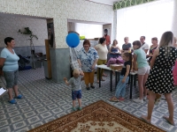 Должны смеяться дети