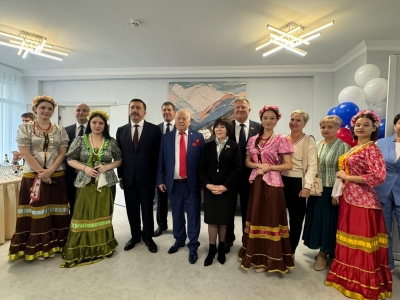 Несут здоровье!