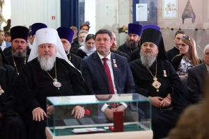 12 мая, по поручению председателя Думы Ставропольского края Геннадия Ягубова депутат Думы Ставропольского края Николай Новопашин принял участие в передаче Ставропольской духовной семинарии ее исторического здания