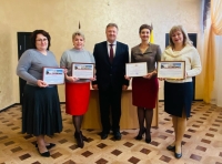 Сотрудникам кисловодского отдела ЗАГСа вручили грамоты Думы Ставропольского края