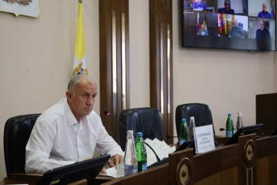 Депутаты рассмотрели изменения в краевые законы в сфере недропользования и земельных отношений
