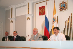 ТРЕВОЖНО ЗА ДОРОГИ