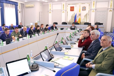 Краевые депутаты рассмотрели проект бюджета 2023 года совместно с представителями непарламентских партий