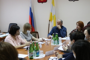 Депутат провел заседание общественного партпроекта "Единая Россия"