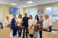 В преддверии Международного женского дня молодые депутаты приняли участие в поздравлении женщин