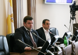 ВОПРОСЫ ПЕРЕСЕЛЕНИЯ ИЗ ВЕТХОГО И АВАРИЙНОГО ЖИЛЬЯ НЕ ТЕРЯЮТ ОСТРОТЫ