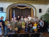 Акция "Собери ребенка в школу"