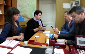 Жители Подлесного встречались с депутатами