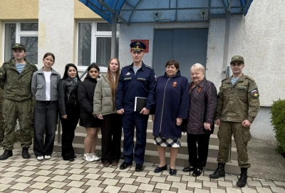 Валентина Муравьева передала пасхальные наборы воинам-десантникам Кавказского казачьего полка, находящимся на СВО