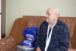 В неоплатном долгу
