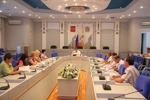 ПОМОЧЬ ПРЕДПРИНИМАТЕЛЯМ ВЫЙТИ ИЗ ТЕНИ