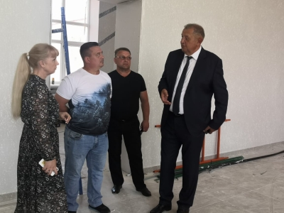 Капитальный ремонт школы на контроле у депутата Думы Ставропольского края Анатолия Жданова