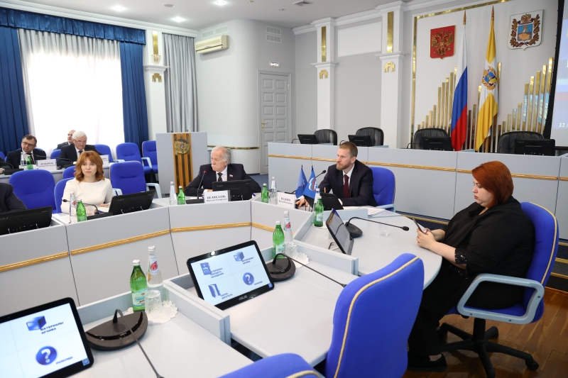 Депутаты фракции «Единой России» подвели итоги реализации наказов избирателей в 2022 году