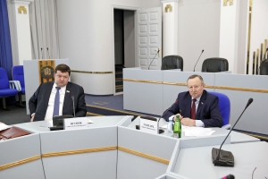 Работа общественных приемных и партпроекты – в приоритете