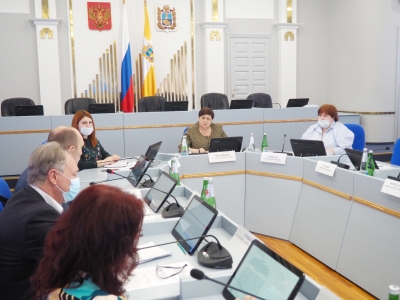 В Думе Ставрополья обсудили передачу части госполномочий по предоставлению мер соцподдержки Пенсионному фонду