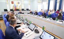 В краевой Думе продолжается работа над совершенствованием краевого закона о социальной поддержке детей-сирот